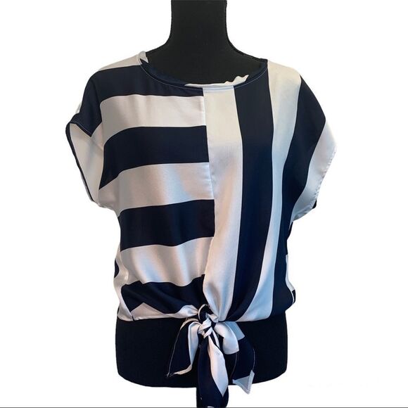 Banana republic short sleeve navy blue white striped front tie blouse Sz XS🇨🇦 - Picture 1 of 11